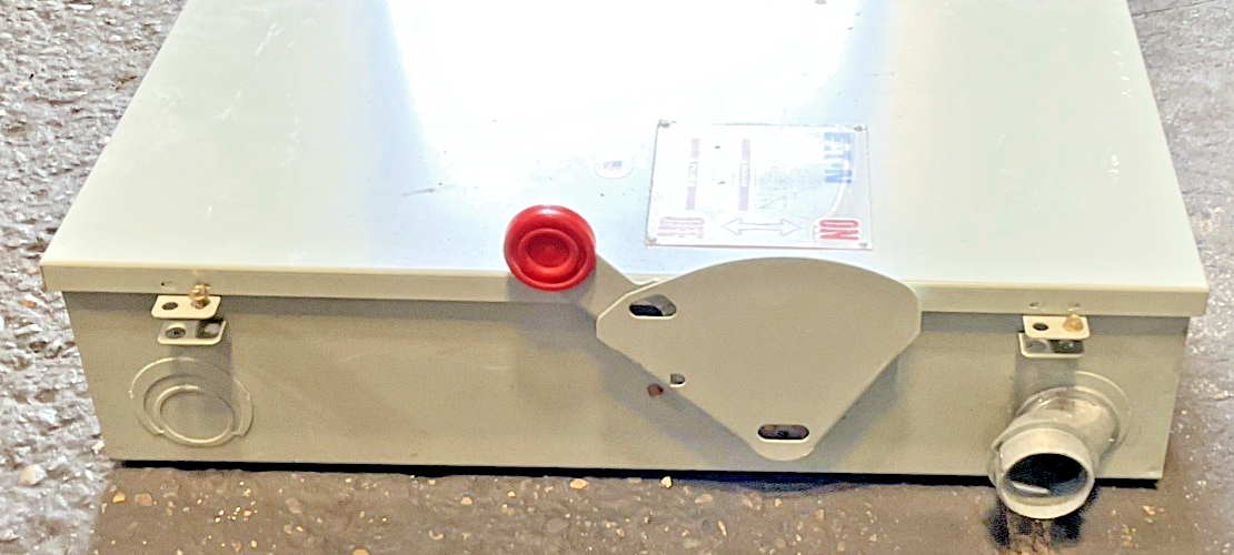 EATON DH364FGK FUSIBLE SAFTEY SWITCH 200A 600VAC 60HZ 250VDC 3P TYPE 1