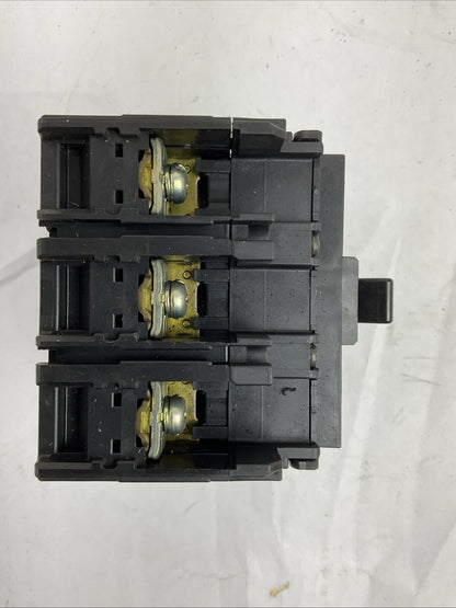 FUJI EA33AC 10A AUTO BREAKER 220-240VAC 3PH 1HP