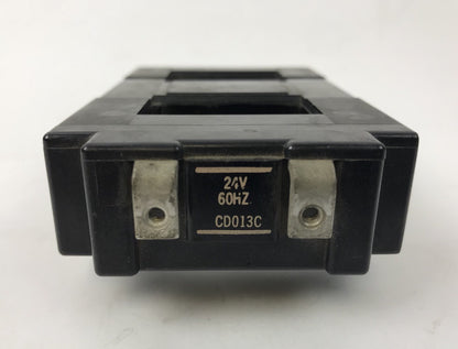ALLEN BRADLEY CD013C, CD013, CD-013, 24V @ 60HZ, USED, MISSING SCREWS