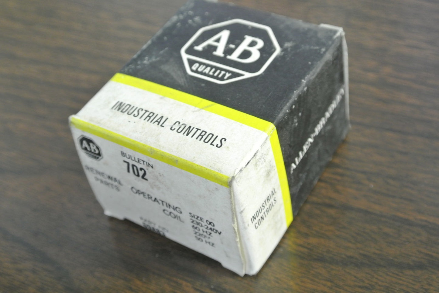 ALLEN-BRADLEY 69A83 COIL SIZE 00 220/50Hz, 230-240V/60Hz  NEW SURPLUS  LOT of 6