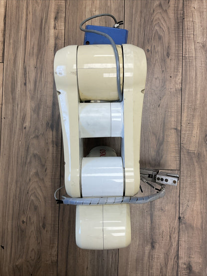 DENSO VP-6242M INDUSTRIAL AXIS ROBOT ARM WITH DENSO RC8A ROBOT CONTROLLER