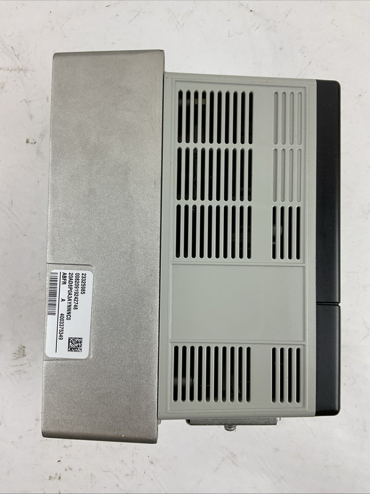 ALLEN BRADLEY 20AD8P0A3AYNNNC0 AC DRIVE POWER FLEX 70 SER A FW 5.001