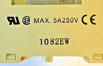 OMRON 1082EW SOCKET 5A 250V W/ G2R-2-SND RELAY ***LOTOF2***