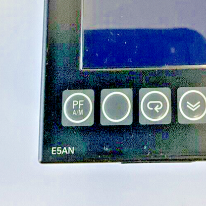 OMRON E5AN-Q3HT-N TEMPERATURE CONTROLLER 240VAC 50/60HZ 10VA