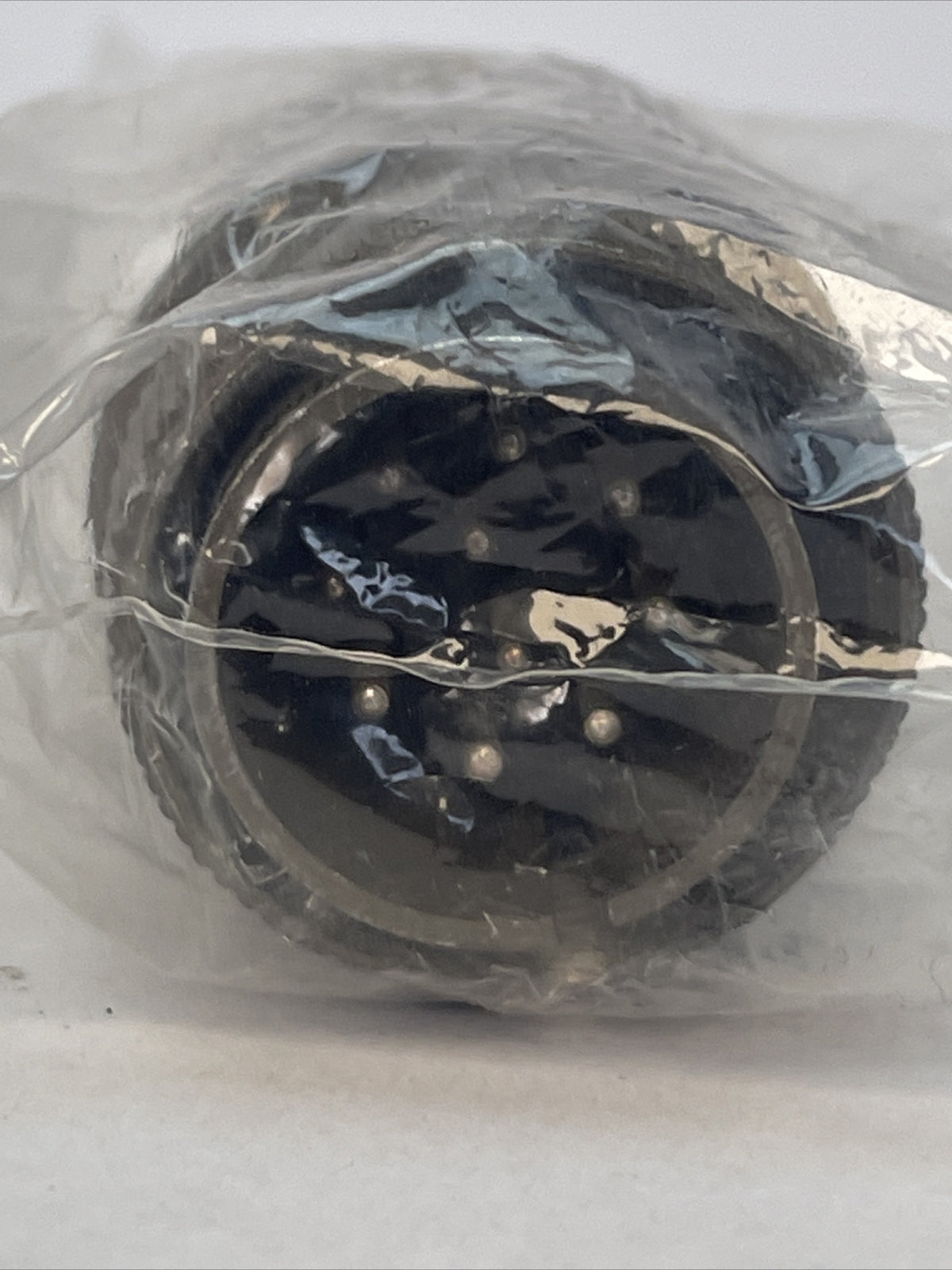 BENDIX MS3106E18-1P 9143 MALE CONNECTOR PLUG