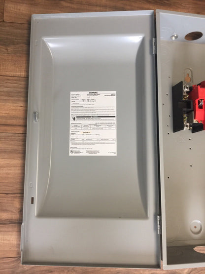SIEMENS GNF324 NON FUSIBLE SAFETY SWITCH 200A 240VAC 250VDC TYPE BVII 60HP NEMA