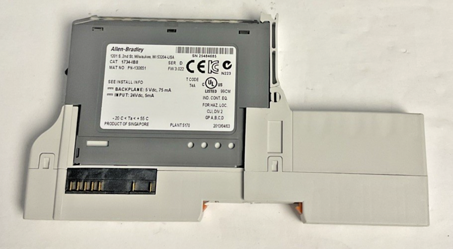 ALLEN BRADLEY 1734-IB8 PLC MODULE SER.D W/1734-TOP BASE SER.A ***LOTOF3***