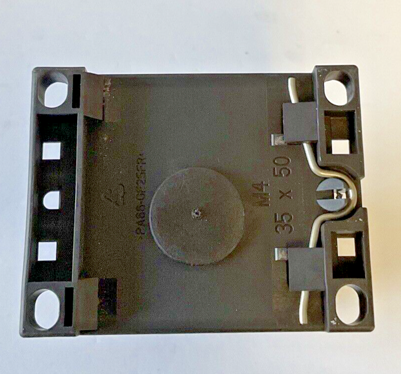 SIEMENS 3RH2262-1BB40 CONTACTOR 24VDC  50HZ