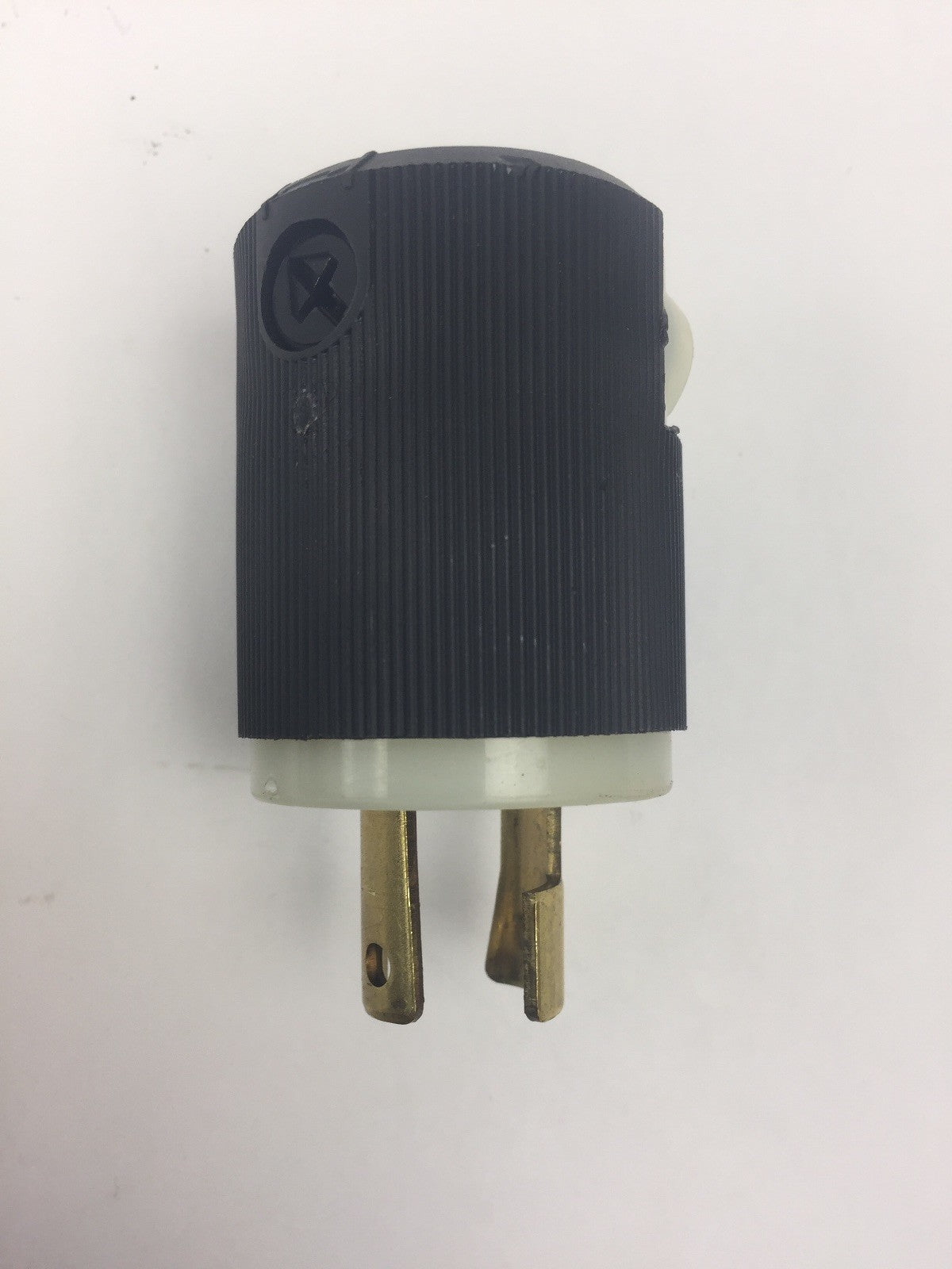 HUBBELL HBL7102C TWIST LOCK MALE PLUG 20A 250V
