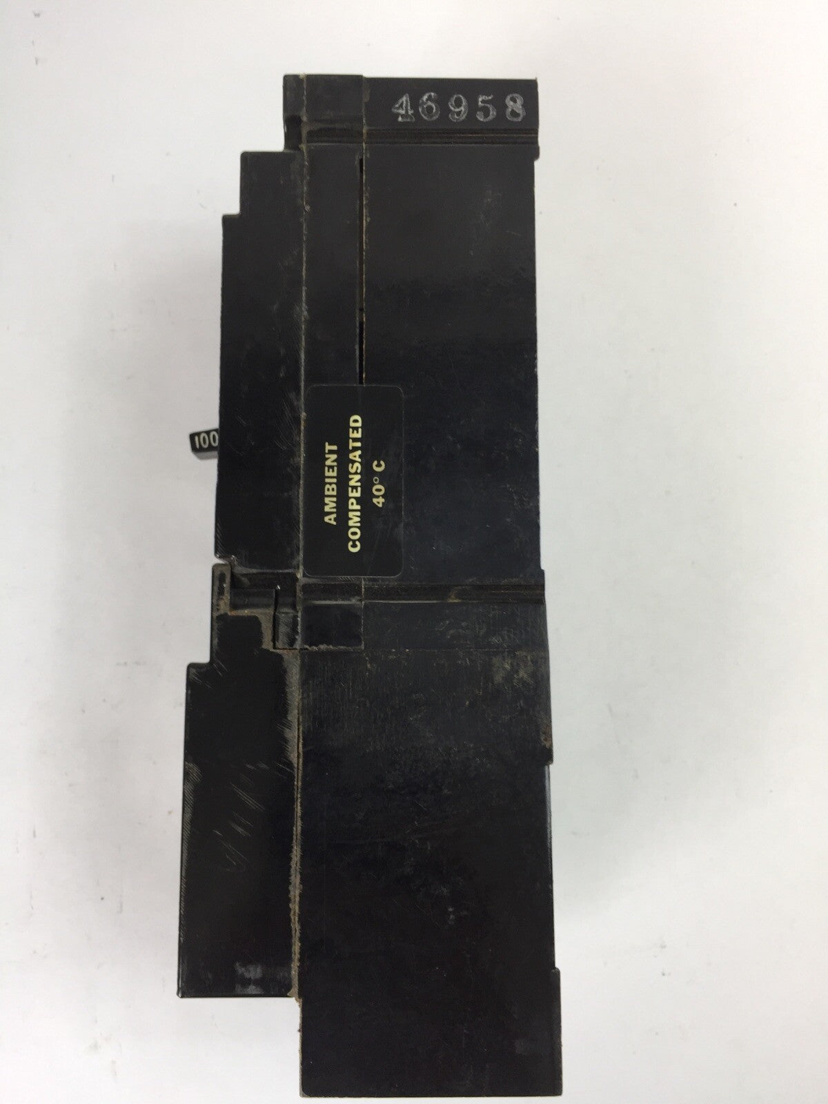 GE TB13100AW TRI BREAK CIRCUIT BREAKER 100AMP 600VAC 250VDC 3POLE