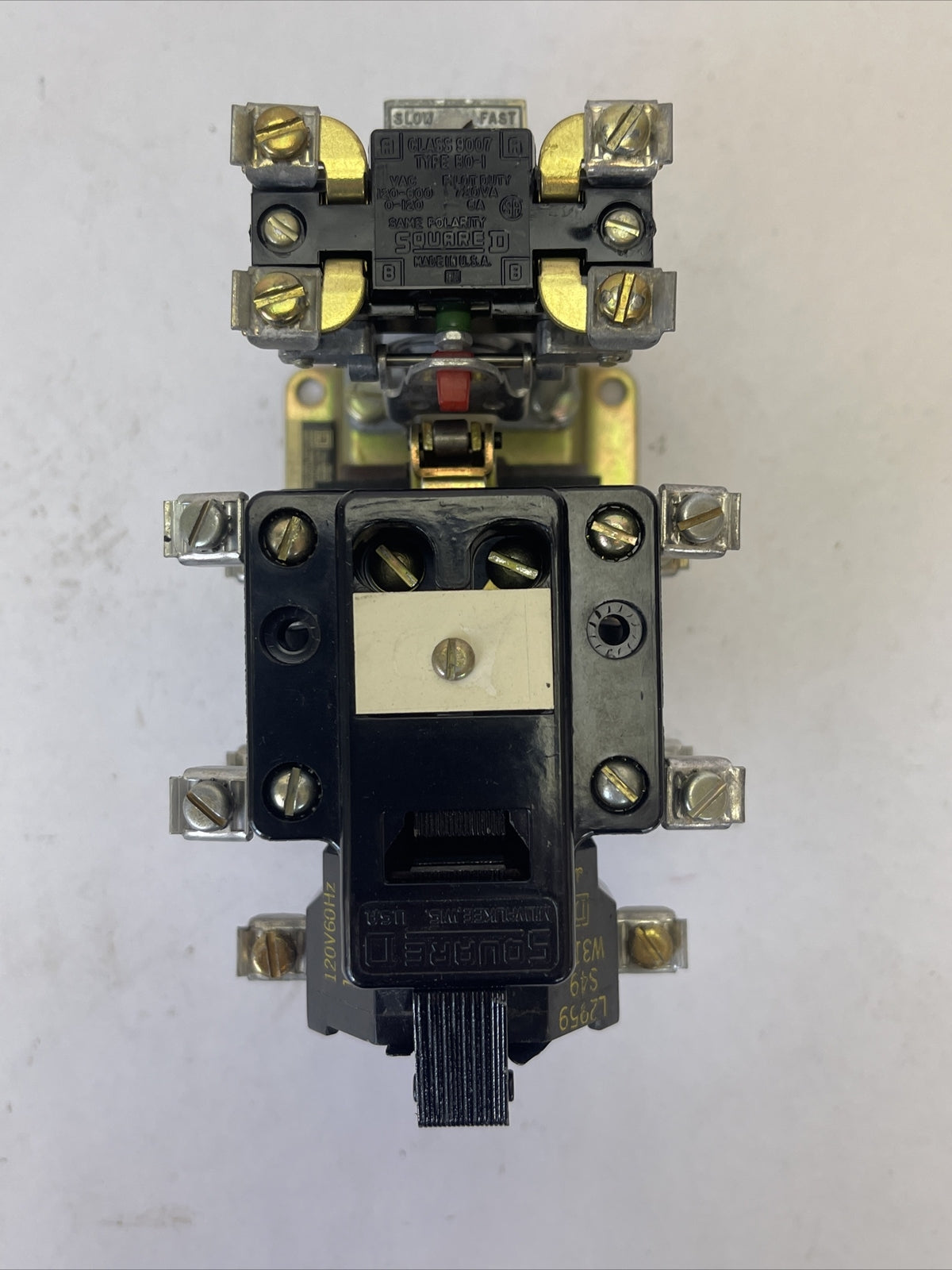 SQUARE D 8501 DD0-22 AC RELAY OPERATED TIMER 600VAC 10A SERIES A COIL 120V 60HZ