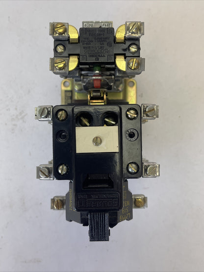 SQUARE D 8501 DD0-22 AC RELAY OPERATED TIMER 600VAC 10A SERIES A COIL 120V 60HZ