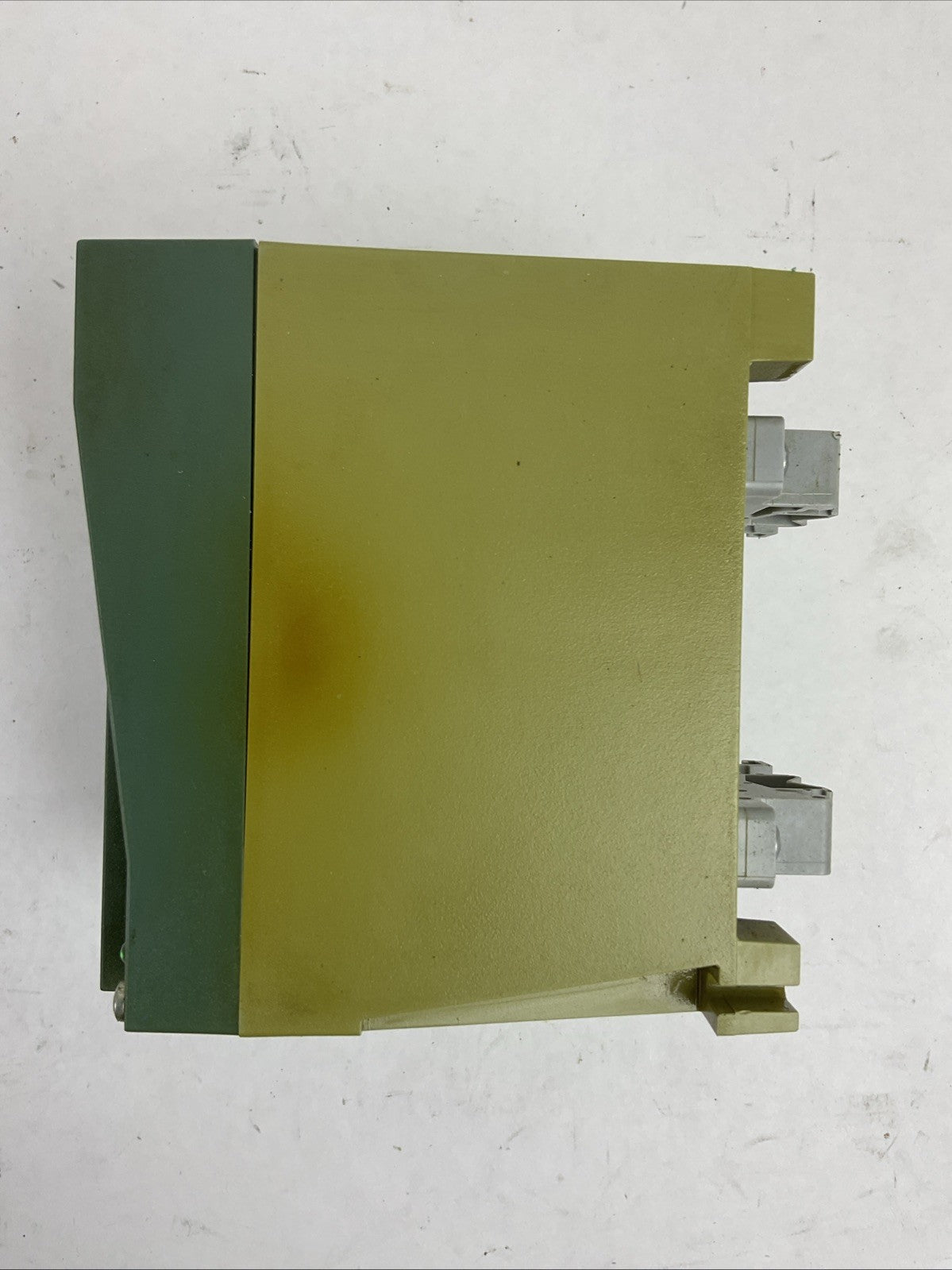CONTROL CONCEPT IE-110 120VAC 47-63HZ 10A ACTIVE TRACKING FILTER ISLATROL ELITE