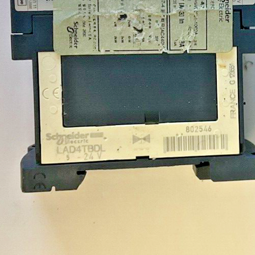SCHNEIDER ELECTRIC LC1 D18 BD CONTACTOR 24VDC  W/ LAD4TBDL 5-24V