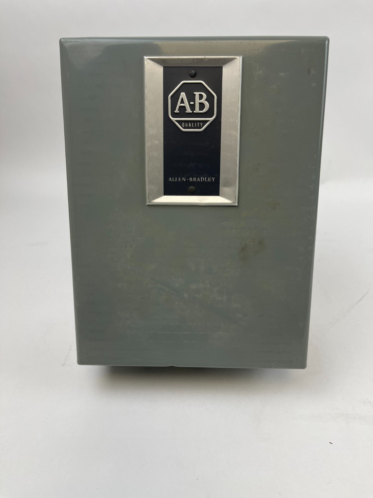 ALLEN BRADLEY 702LP-AAWF94 - AC LIGHTING CONTACTOR