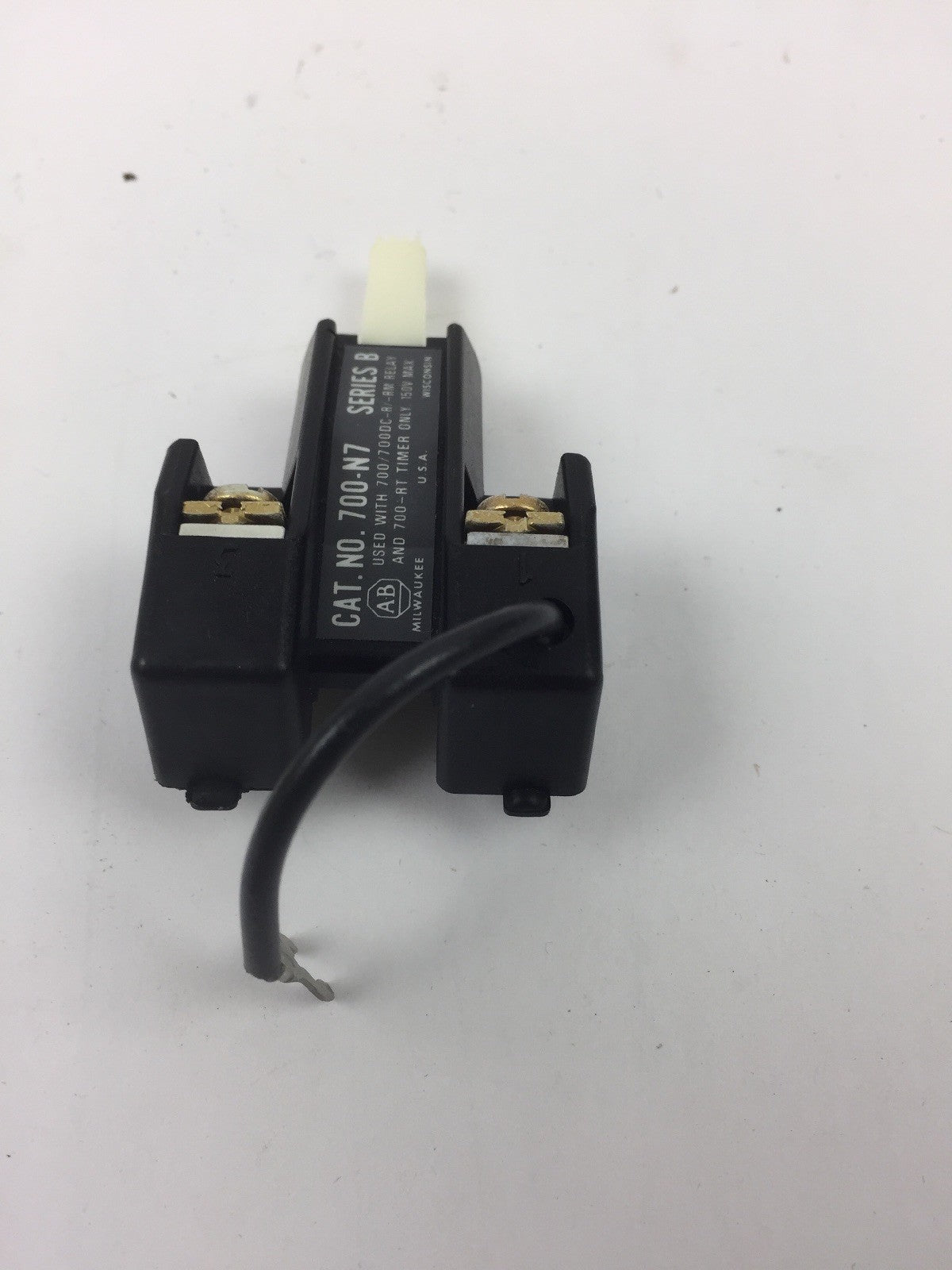 ALLEN BRADLEY 700-N7 MANUAL ACTUATOR TYPE R-RM-RT-RTR RELAY