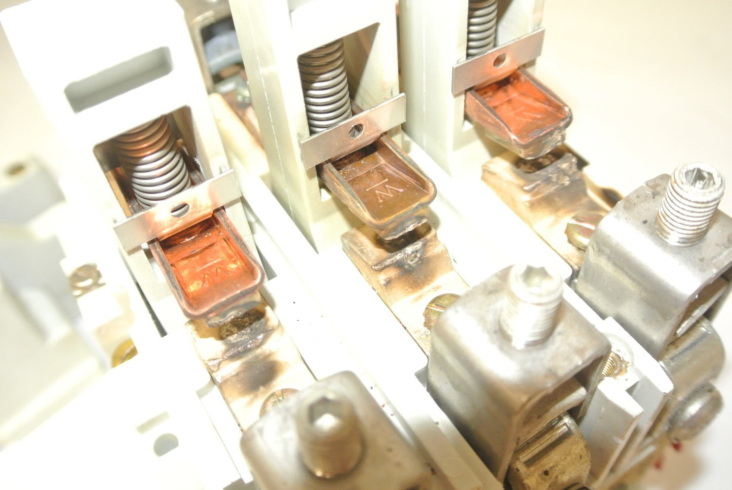 WESTINGHOUSE A201KFC MODEL K - AIR CONDITIONING MOTOR CONTROL SIZE 4DP 120V COIL
