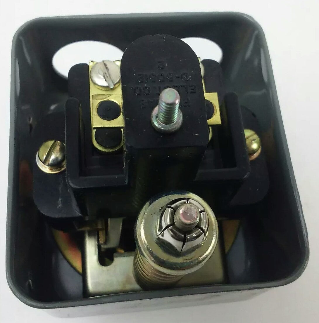 ALLIS CHALMERS  CLASS 6135 14-961-350-48-115 PRESSURE SWITCH, 550V,NEW SURPLUS,