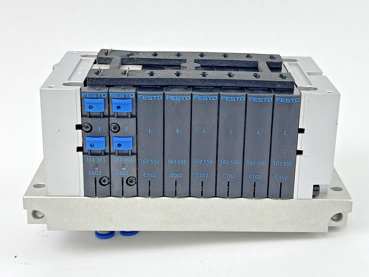 FESTO CPV14-V1 -VALVE MANIFOLD-W/ PNEUM CONNEC. PLATE, C402(2), C102(5), BD02(1)
