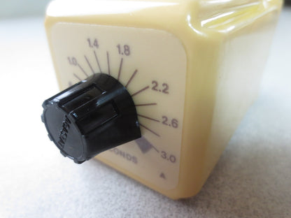 AGASTAT SCBRX012XXPAXA TIMING RELAY 120/60 - .1 to 3 Seconds - NEW SURPLUS