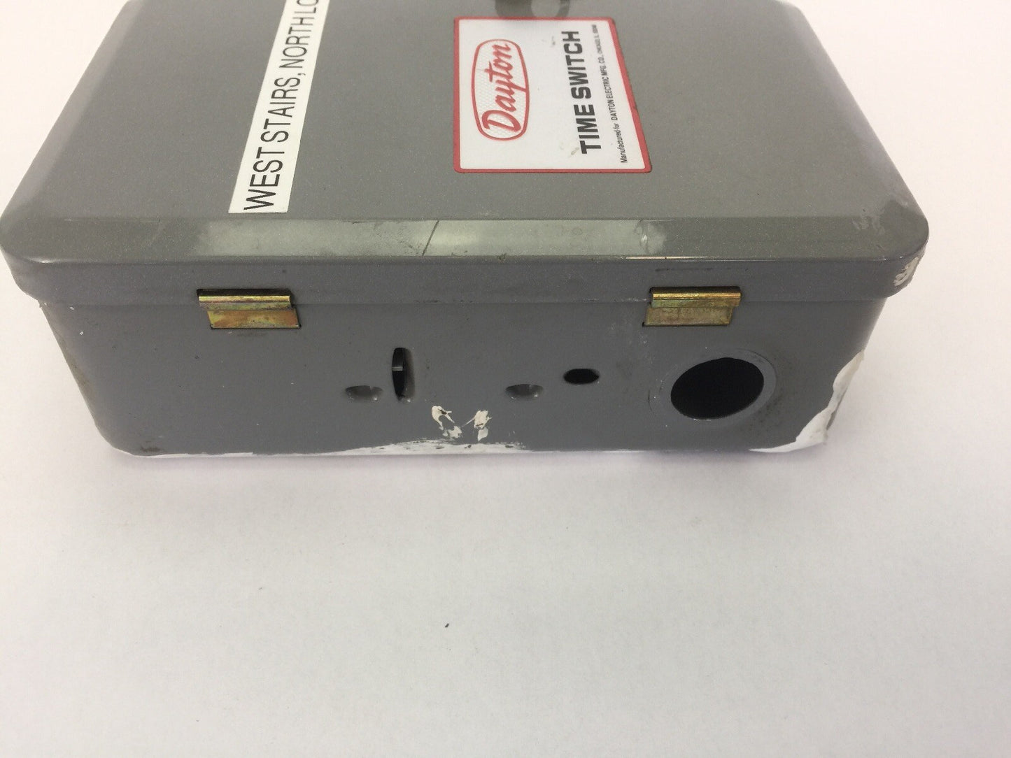 DAYTON 2E026 PROGRAM TIME SWITCH 125-480VAC 20AMP FOR 96 TIMING OPERATIONS ON