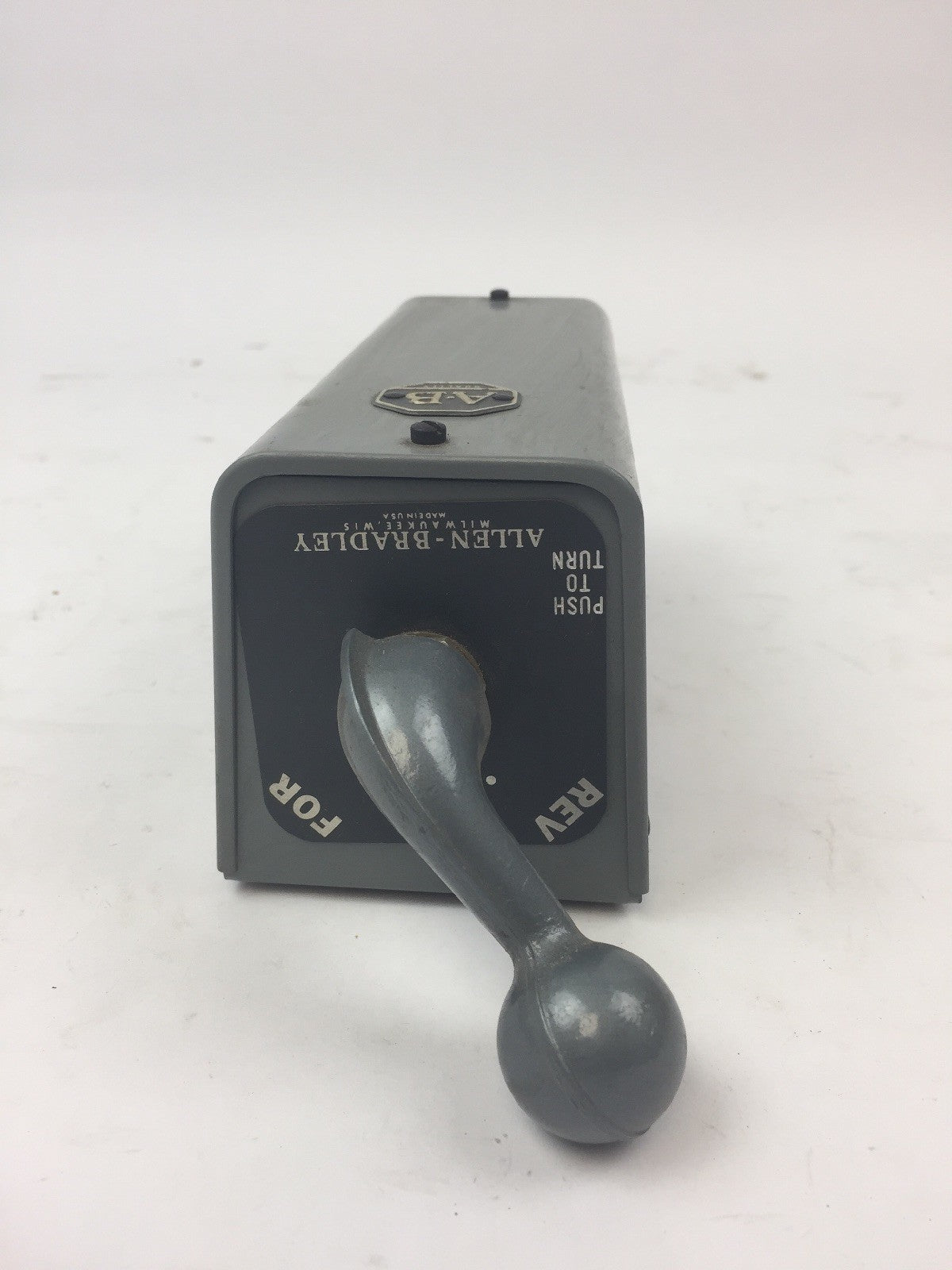 ALLEN BRADLEY 971176 REVERSING DRUM SWITCH 600V SIZE 0