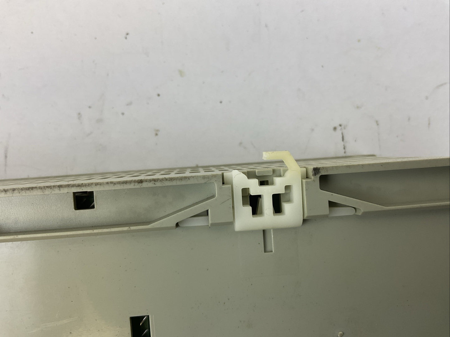 ALLEN BRADLEY MICROLOGIX 1000 CONTROLLER 1761-L32BWA SERIES D FRN 1.0