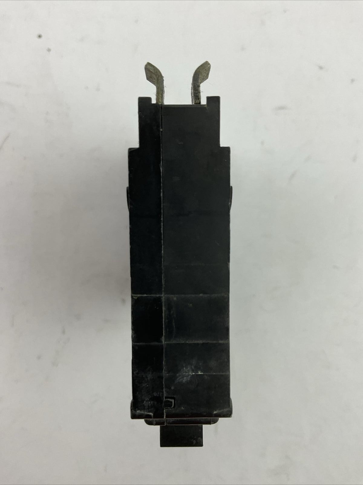 SQUARE D QO115GFI GROUND FAULT CIRCUIT BREAKER 1POLE 15AMP 120VAC