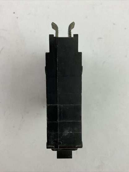 SQUARE D QO115GFI GROUND FAULT CIRCUIT BREAKER 1POLE 15AMP 120VAC