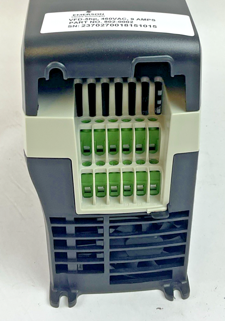 CONTROL TECHNIQUES SKC3400400 DRIVE 4.0KW 11.9A 480V