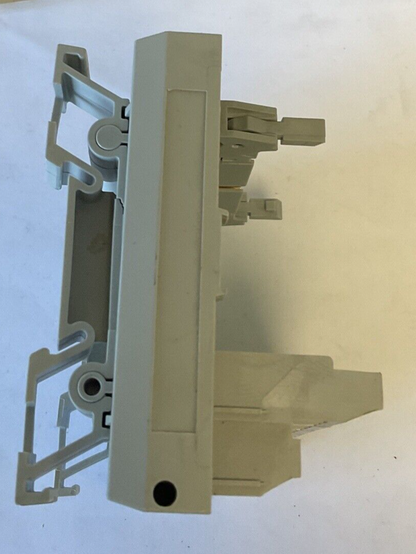 ALLEN BRADLEY 1492-IFM40F INTERFACE MODULE SER.A REV.A