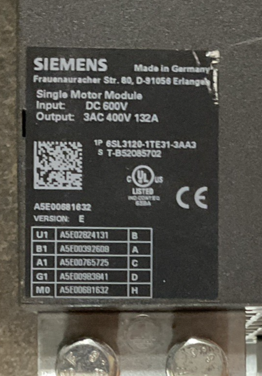 SIEMENS 6SL3120-1TE31- 3AA3 SINGLE MOTOR MODULE 600VDC 132A VER.E