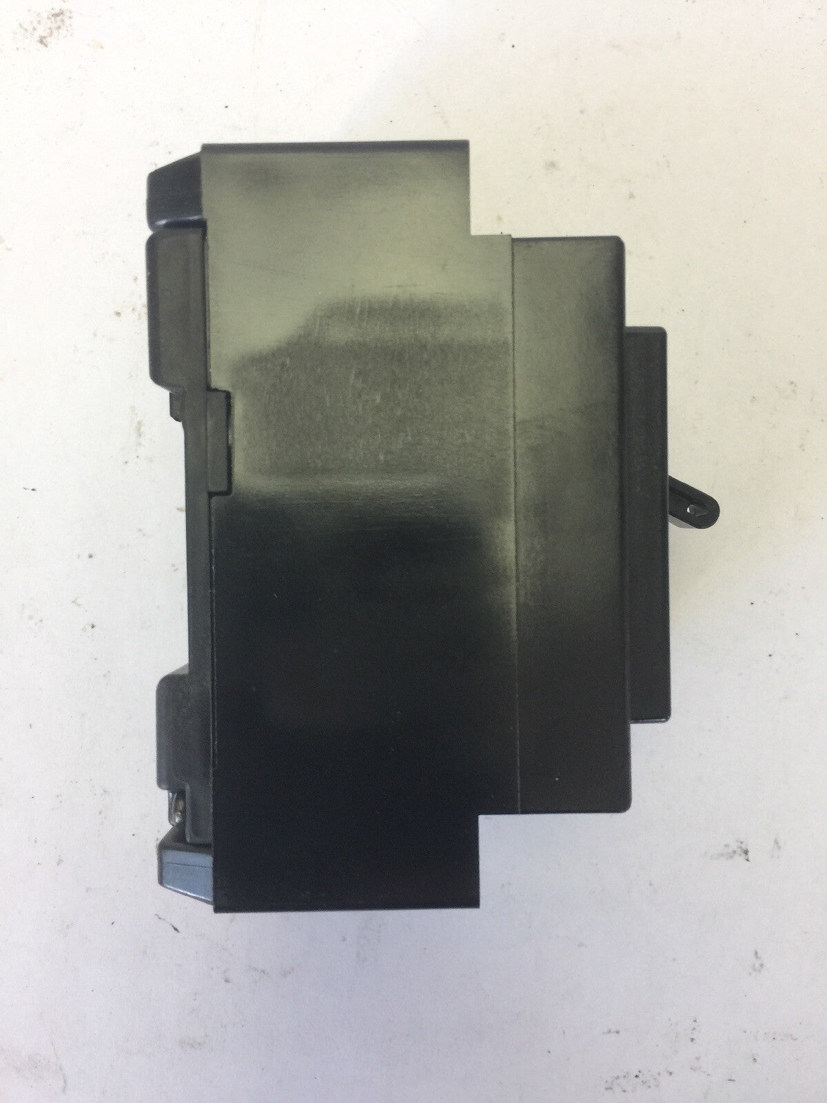 FUJI EA32 BB2AEA-015 AUTO BREAKER 15A 460VAC 2 POLE