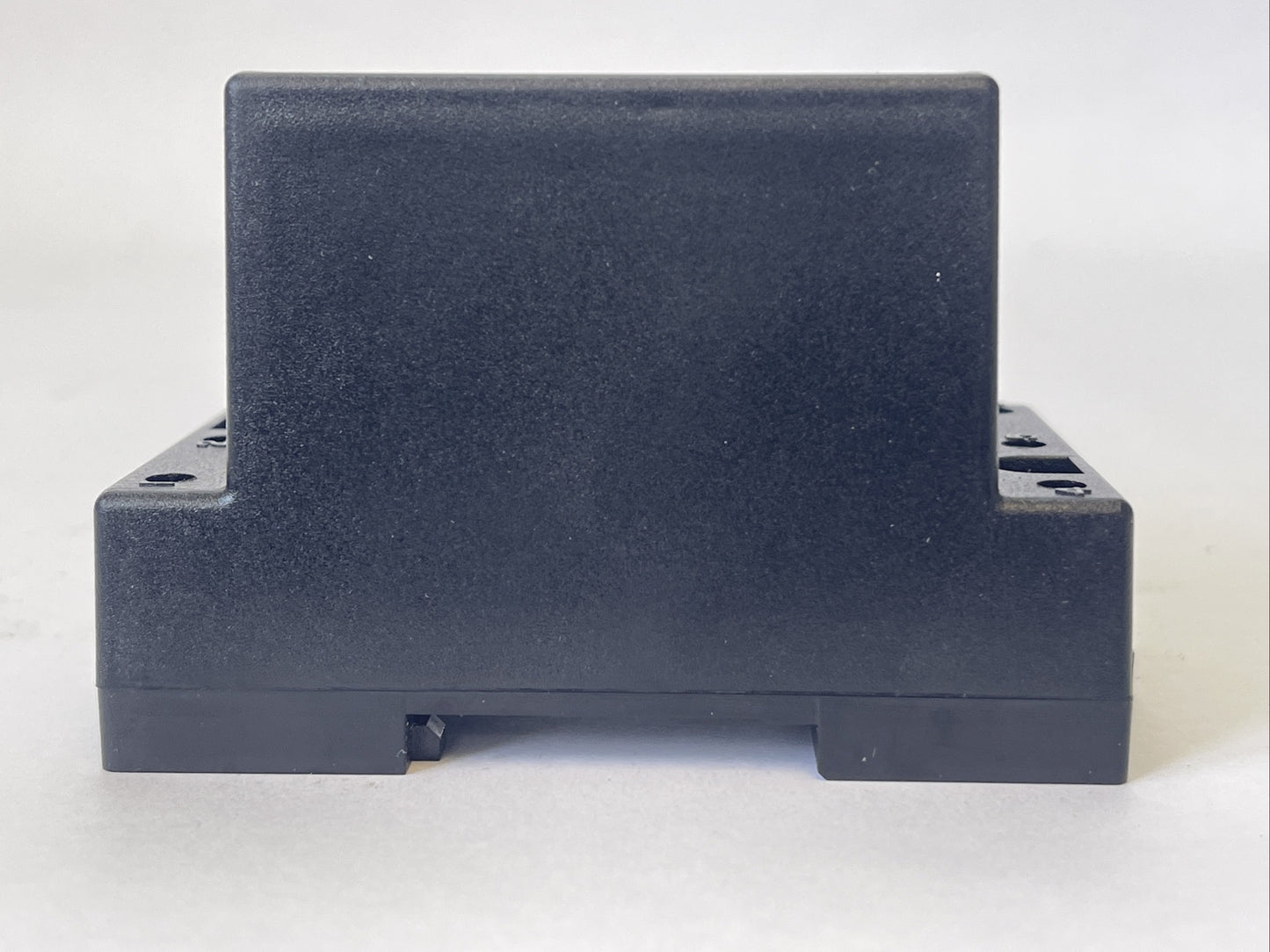 LITTELFUSE 460 MOTOR SAVER 190-480VAC 400HZ 10A @ 240VAC 480VA @ 240VAC, B300