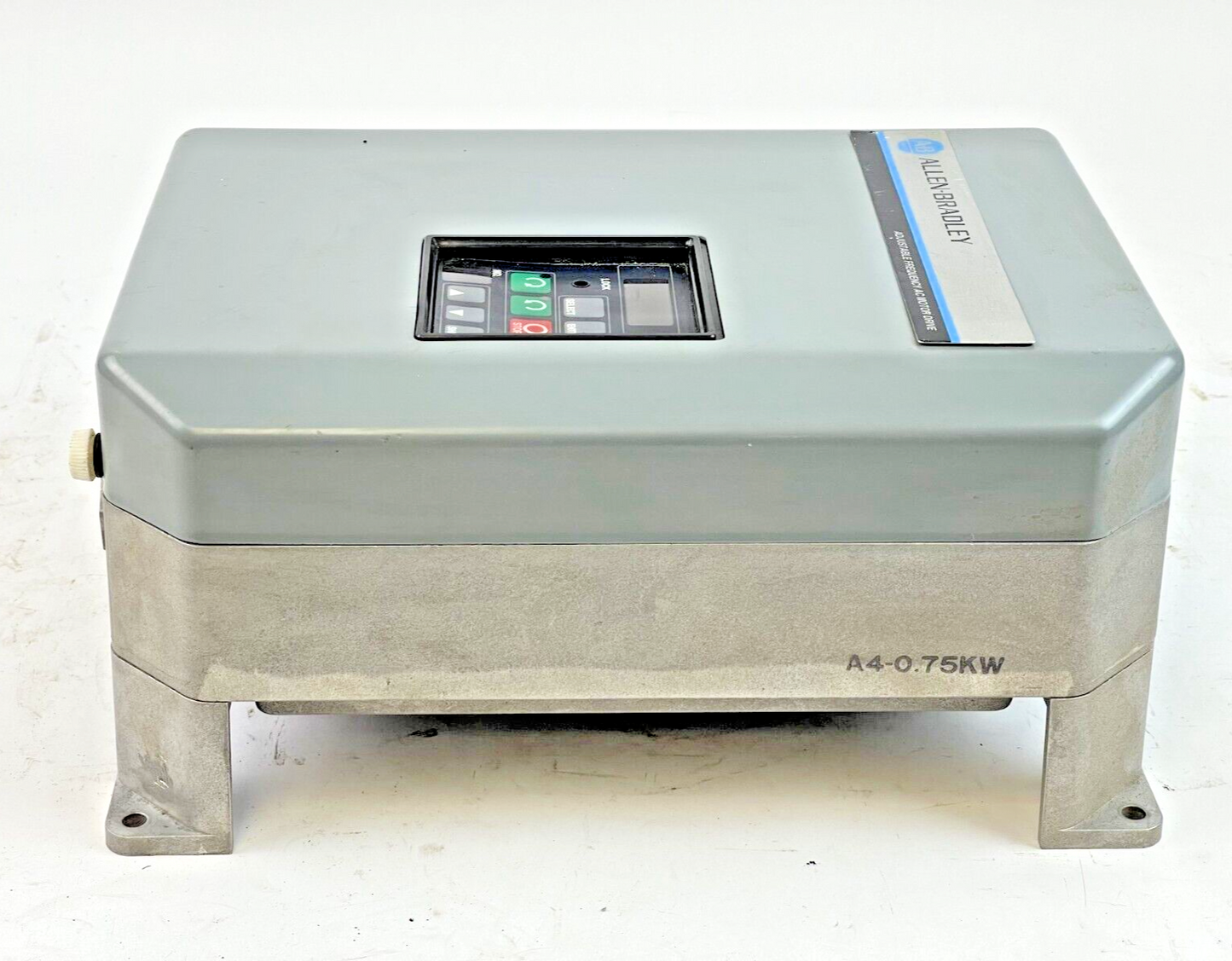 ALLEN BRADLEY - 1333-AAB SER. D - ADJUSTABLE FREQ. AC DRIVE 2.6kVA 460V 3PH 3.3A