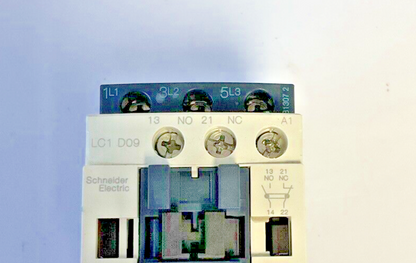 SCHNEIDER ELECTRIC LC1 D09 CONTACTOR 25A 690V 50/60HZ