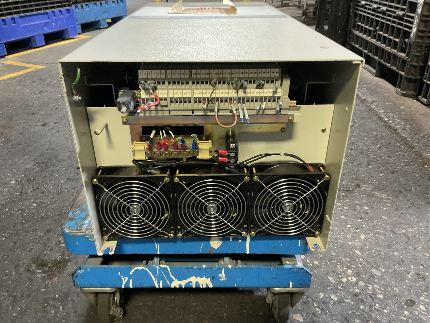ALLEN BRADLEY 1395AR-1A-A260-FG1-CG1-LH-AH-SA-DA-G1A-NOB-AX DC DRIVE CONTROLLER