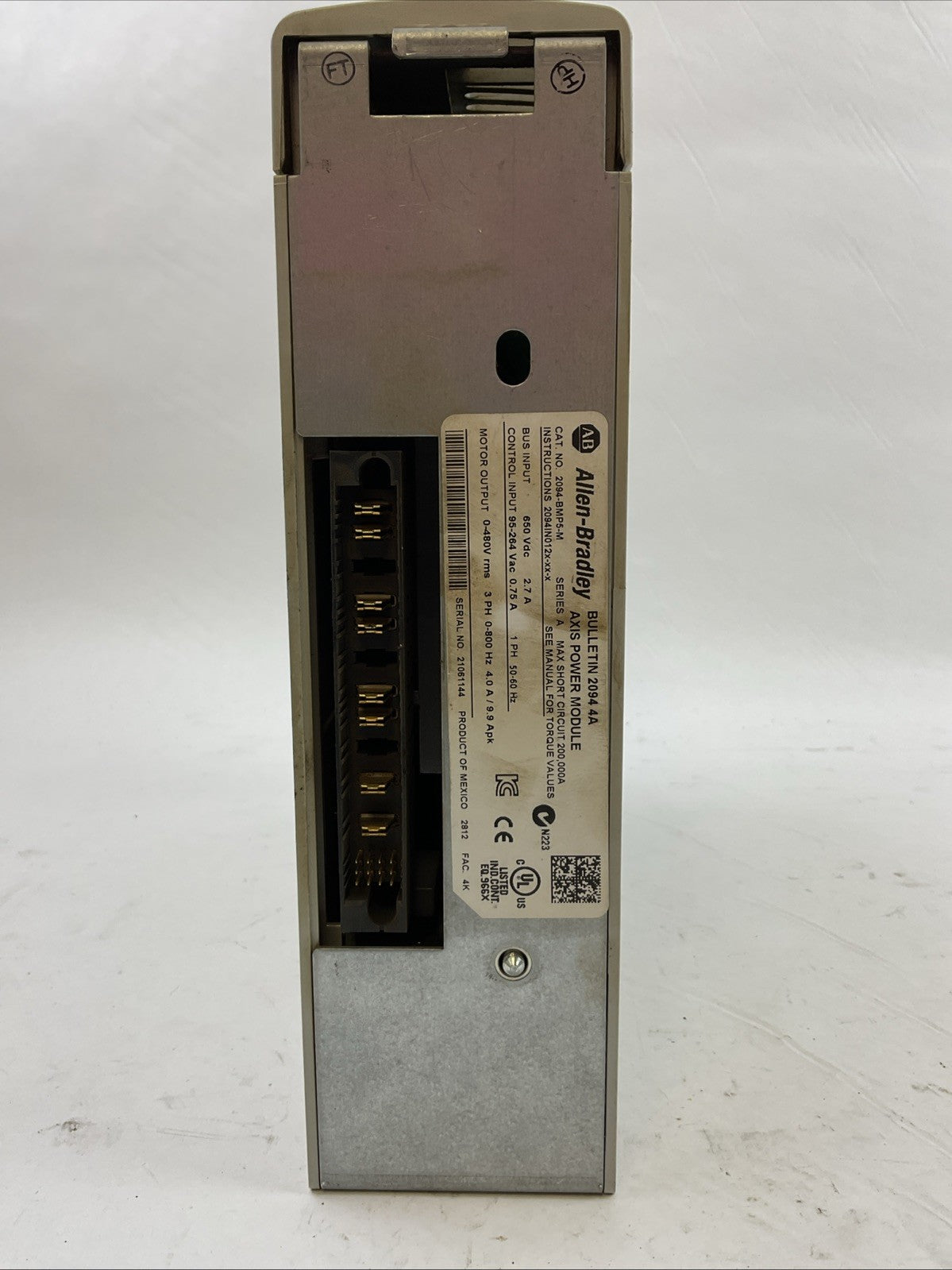 ALLEN BRADLEY 2094-BMP5-M AXIS POWER 2094-SE02F-M00-S0 SAFE OFF FW VER V1.035