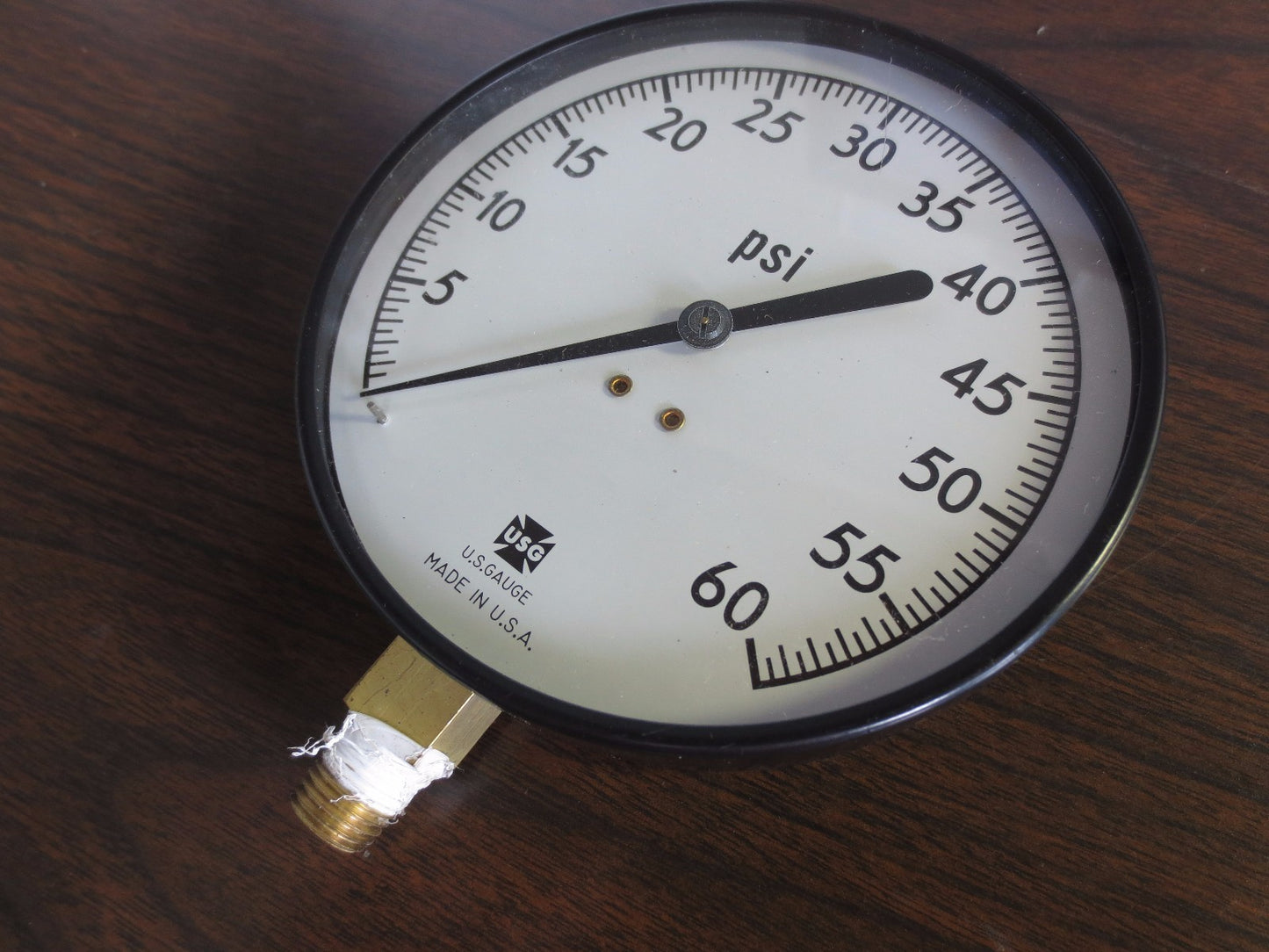 USG 158252 0-60 PSI GAUGE 4-1/2" DIAL - 1/4" ANPT LM - NEW SURPLUS - 1X728