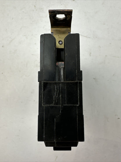 GE THQB130 CIRCUIT BREAKER 30AMP 1POLE 120/240VAC
