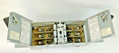 SIEMENS V7B3211 VACU-BREAK SWITCH 30A PH3 240V 3POLE FUSIBLE