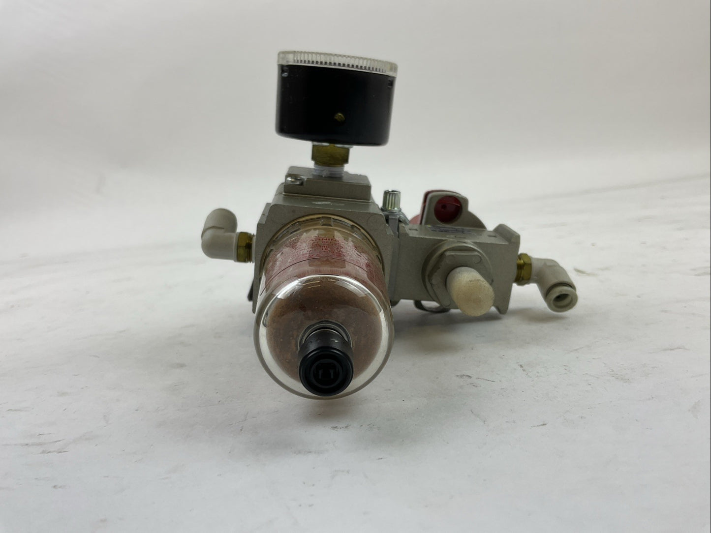SMC AW20K-01BM-R REGULATOR VHS20-01-R SHUT OFF VALVE