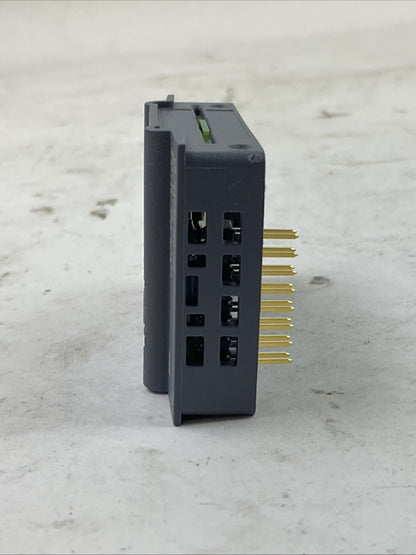 SIEMENS 1P 6ES7 221-3BD30-0XB0 SIMATIC S7-1200 DIGITAL INPUT MODULE