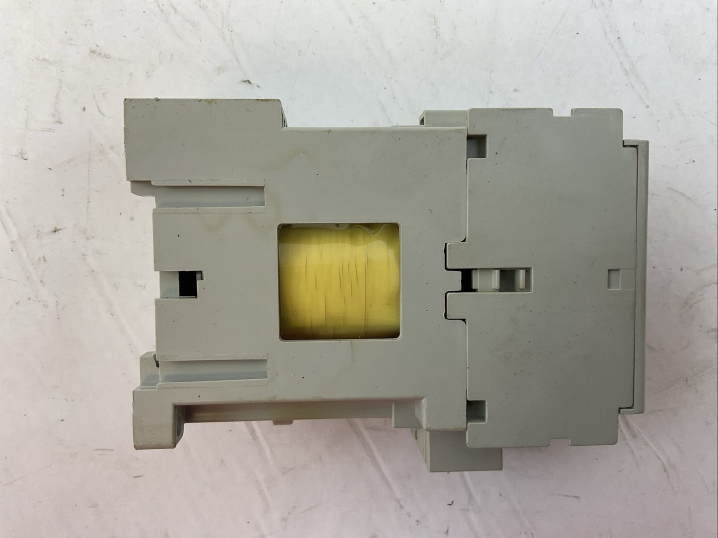 ALLEN BRADLEY 700-CFM400Z* SER A CONTACTOR 600VAC 30A COIL 24VDC