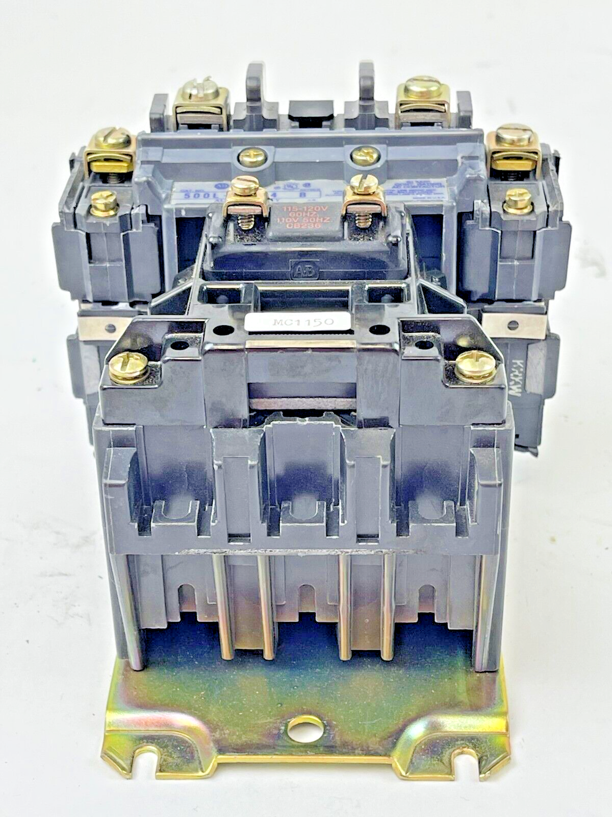 ALLEN BRADLEY -500L-BOD94 SER. B- LIGHTING CONTACTOR-30A,4 POLE,OPEN 115-120V,60