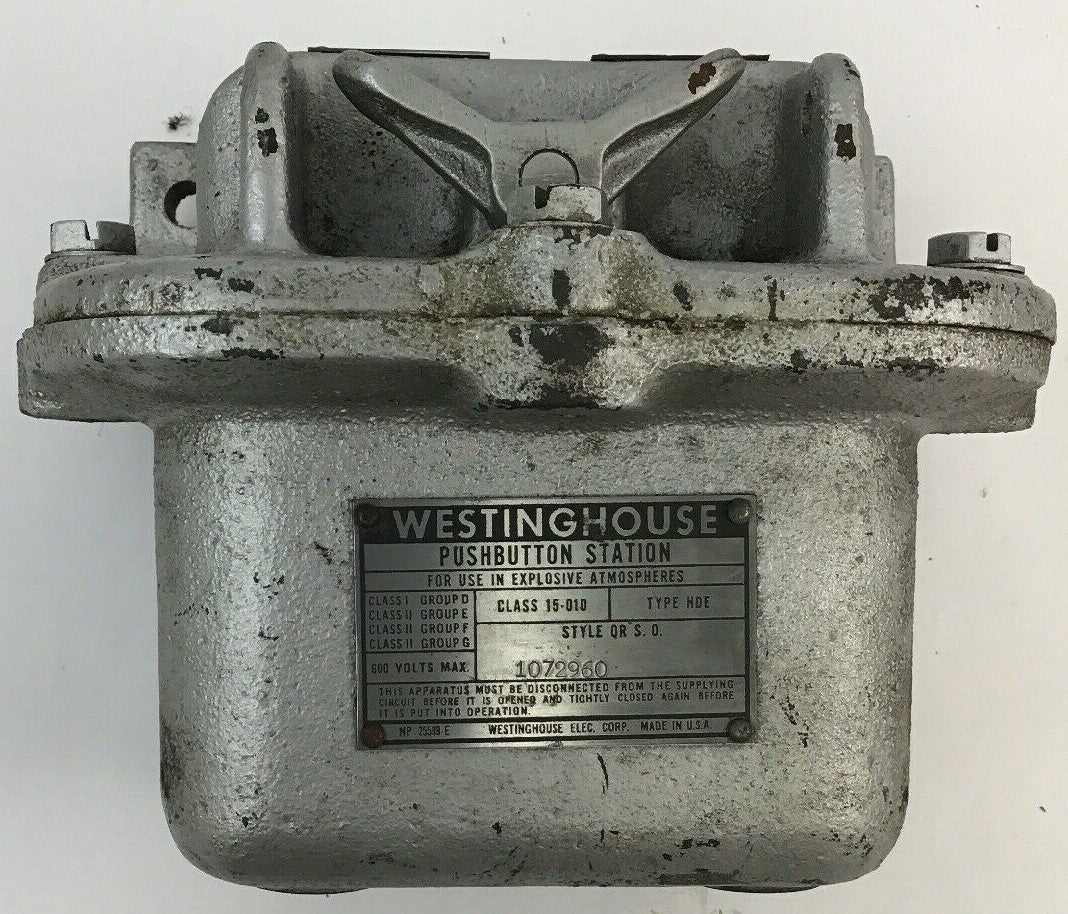 WESTINGHOUSE PUSHBUTTON STATION CLASS 15-010 TYPE HDE 600VOLTS