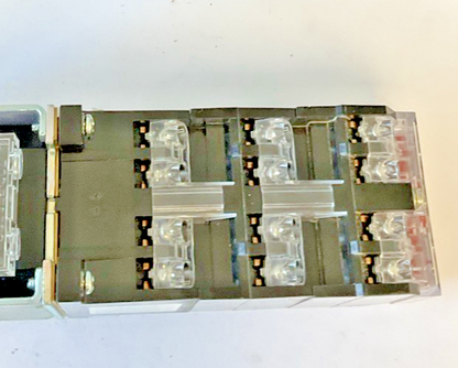 ALLEN BRADLEY 700S-DCPK1020Z24 SAFETY RELAY SER.E 600VAC