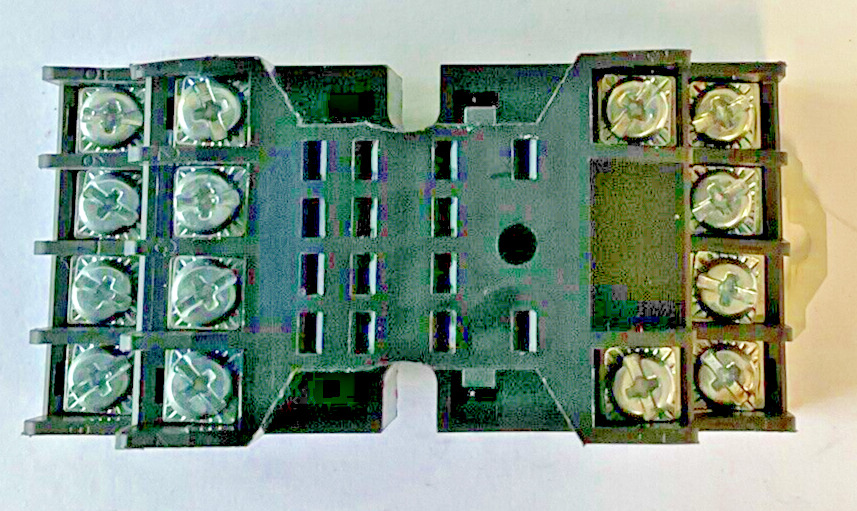 ALLEN BRADLEY 700-HN128 SER.B RELAY SOCKET BASE**LOTOF6**
