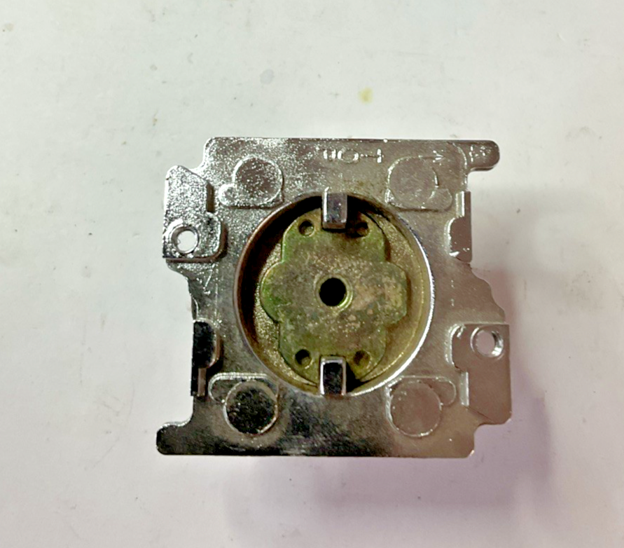 CUTLER-HAMMER 10250T102 STANDARD PUSHBUTTON OPERATOR RED SER.A1