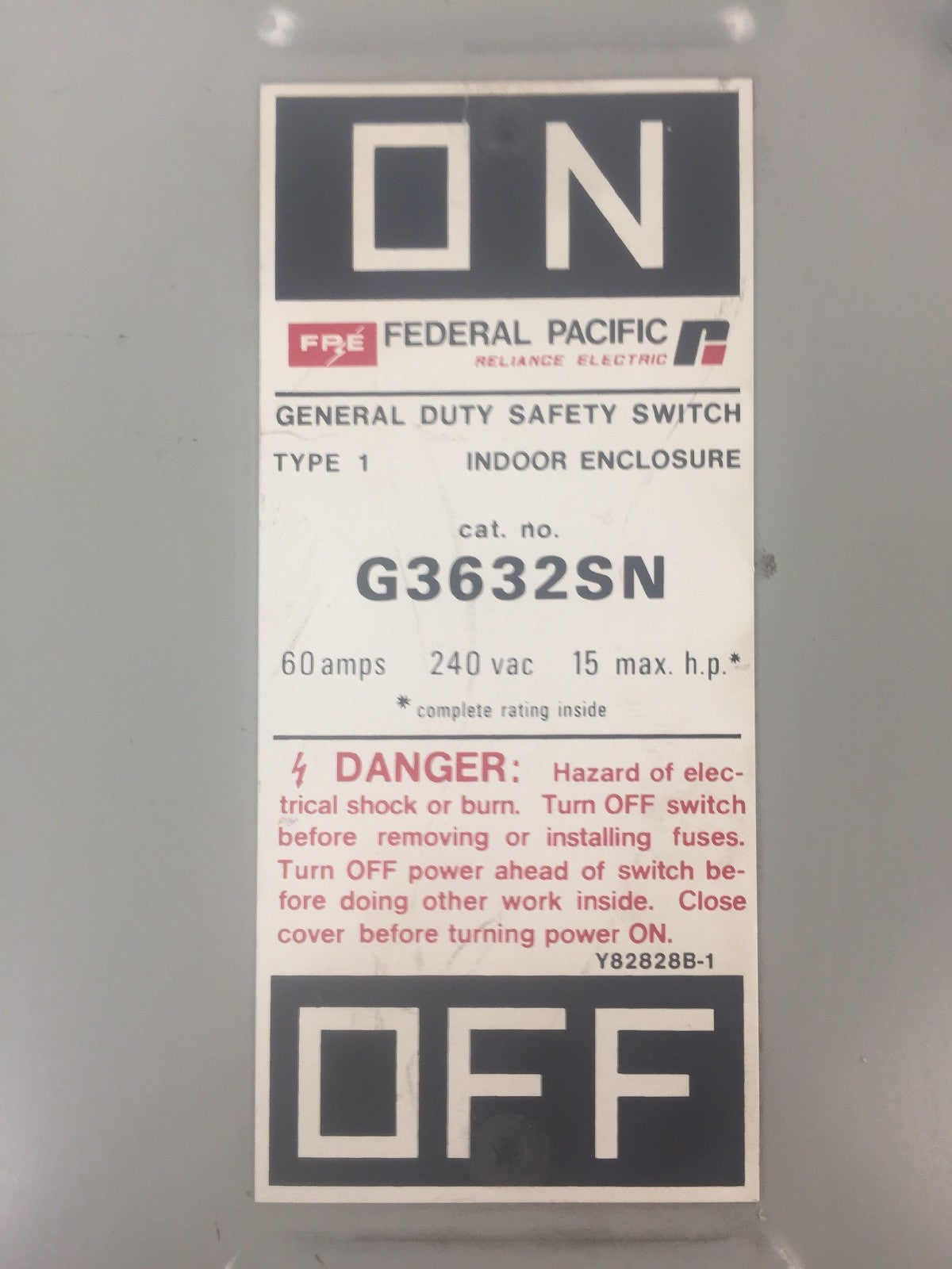 FPE H3632SN FUSIBLE SAFETY SWITCH 240VAC 250VDC 60AMP 15HP 3PH 3 POLE TYPE 1